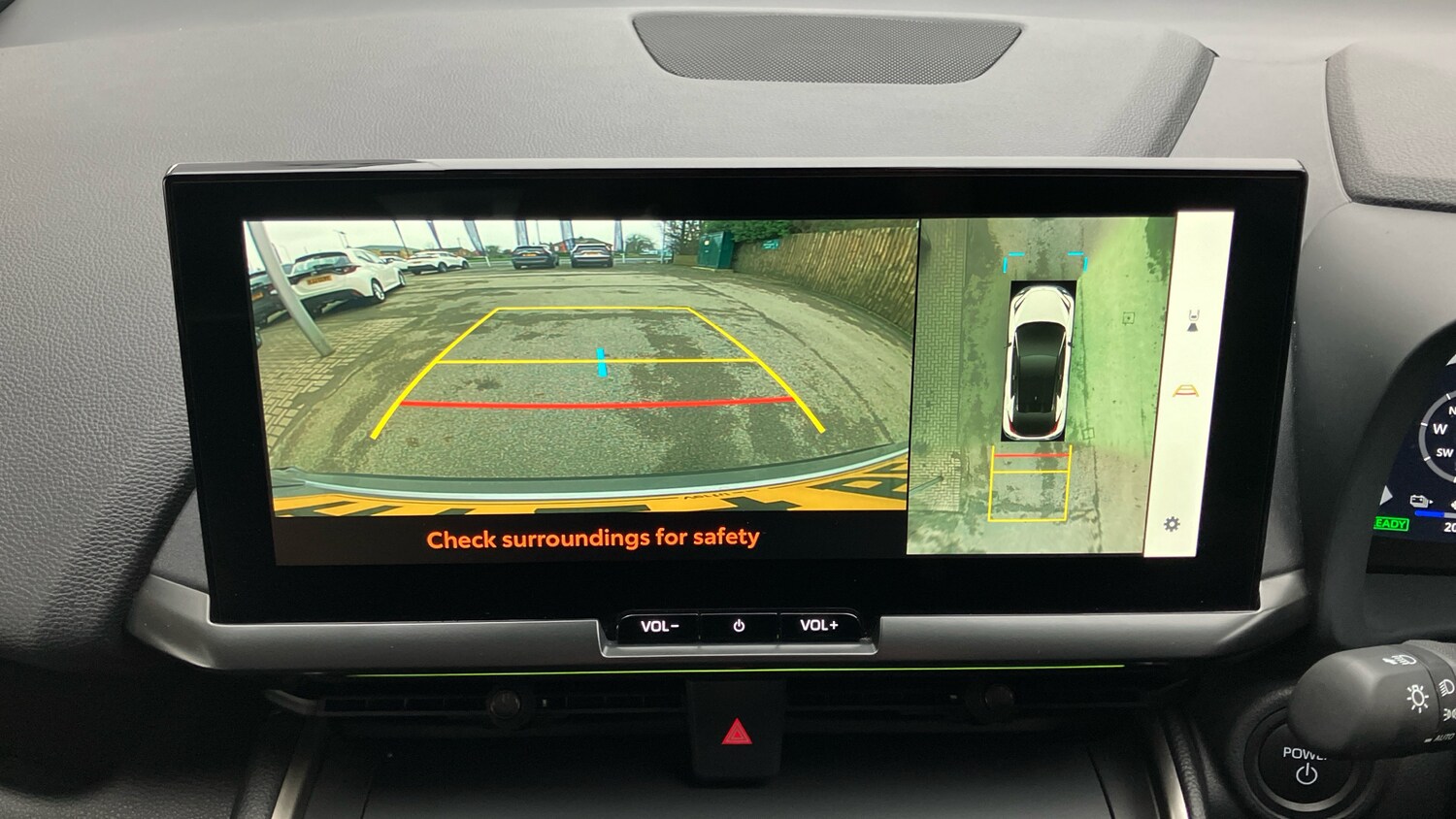 Used Toyota C-HR 2024 for sale - 77516318: Photo 28