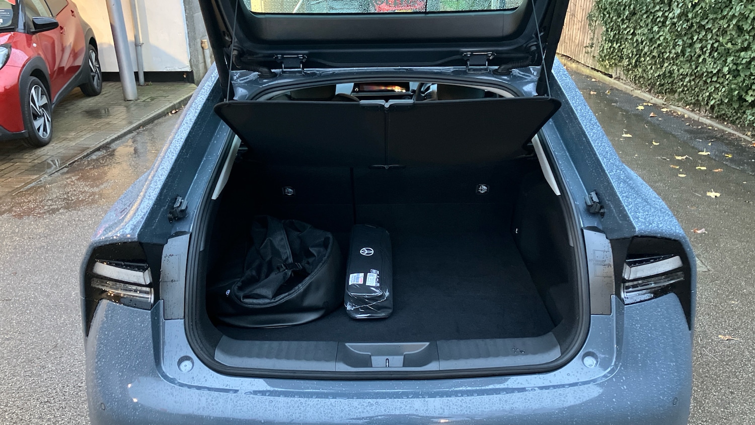 Used Toyota Prius 2025 for sale - 76075726: Photo 14