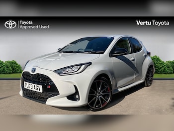 Used Toyota Yaris 2023 for sale - 77732317: Photo