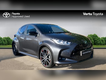 Used Toyota Yaris 2024 for sale - 78852409: Photo