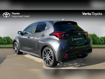 Used Toyota Yaris 2024 for sale - 78852409: Photo