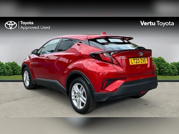 Used Toyota C-HR 2023 for sale - 78467041: Photo