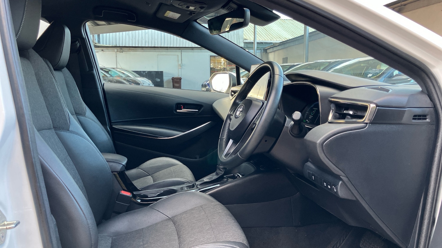 Used Toyota Corolla 2023 for sale - 76921205: Photo 11