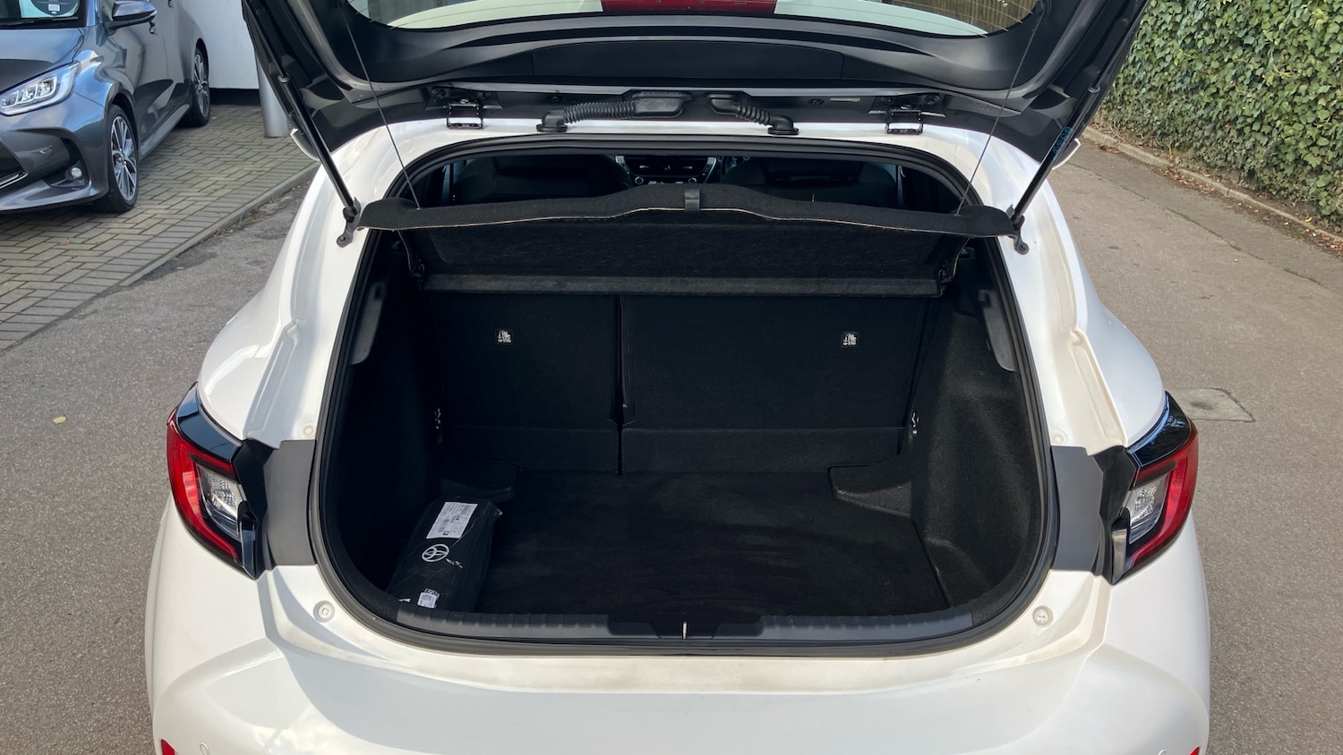 Used Toyota Corolla 2023 for sale - 76921205: Photo 14