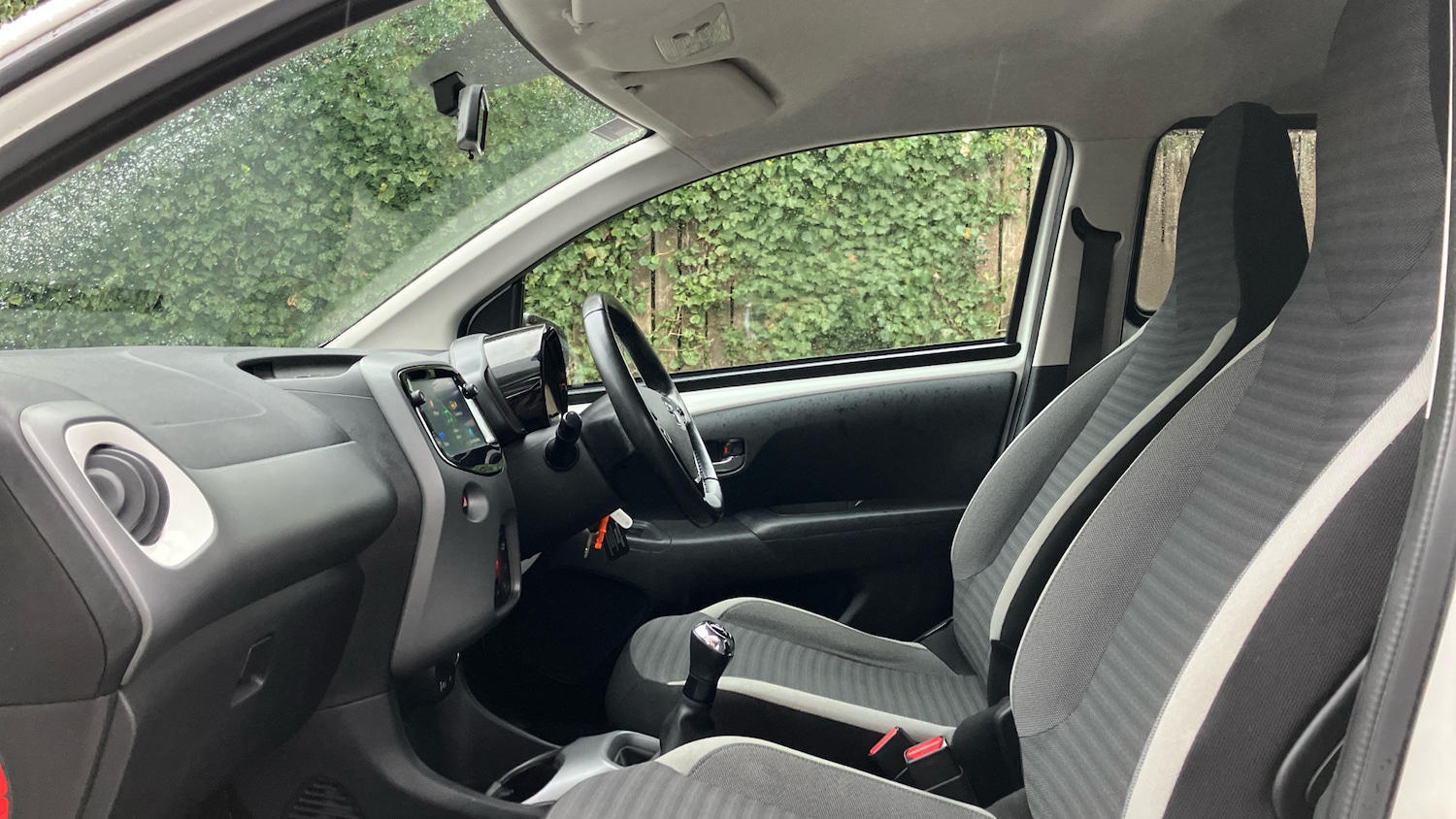 Used Toyota AYGO 2019 for sale - 76833922: Photo 10