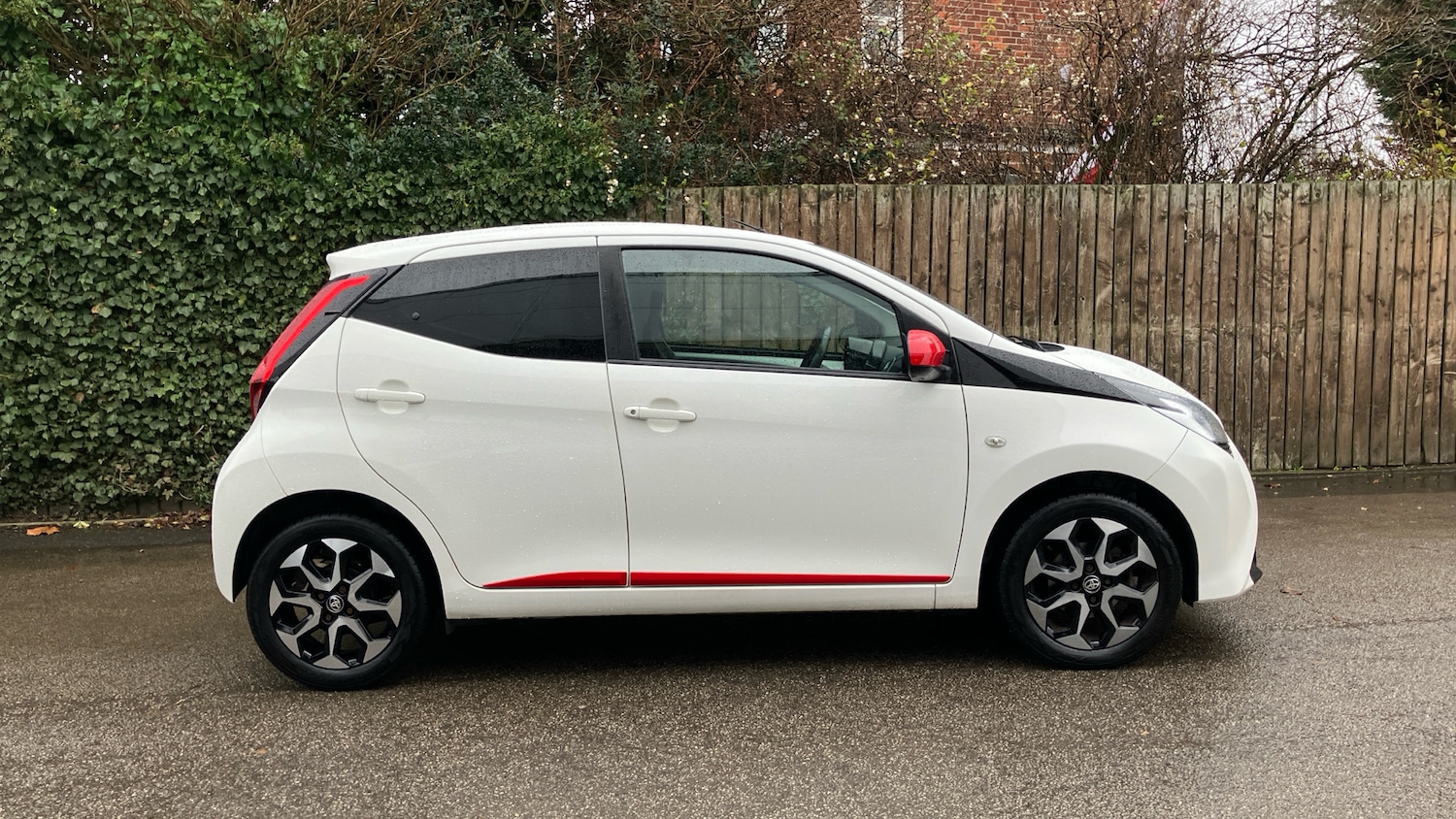 Used Toyota AYGO 2019 for sale - 76833922: Photo 16