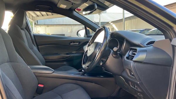 Used Toyota C-HR 2019 for sale - 76193037: Photo 11