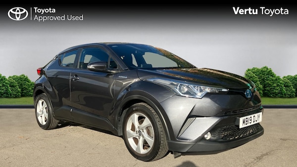 Used Toyota C-HR 2019 for sale - 76193037: Photo 1