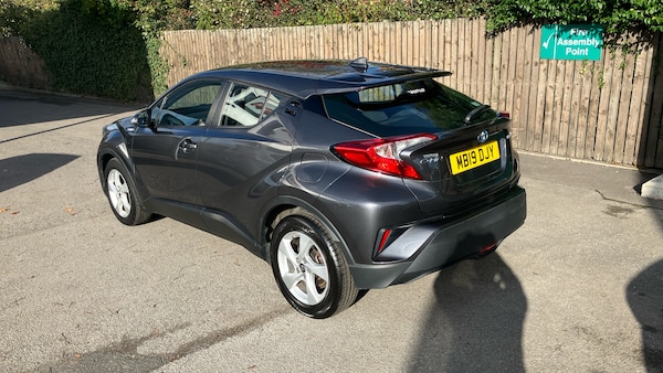 Used Toyota C-HR 2019 for sale - 76193037: Photo 30