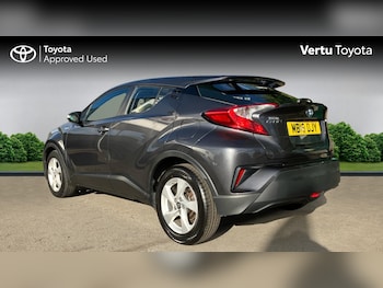 Used Toyota C-HR 2019 for sale - 76193037: Photo 4