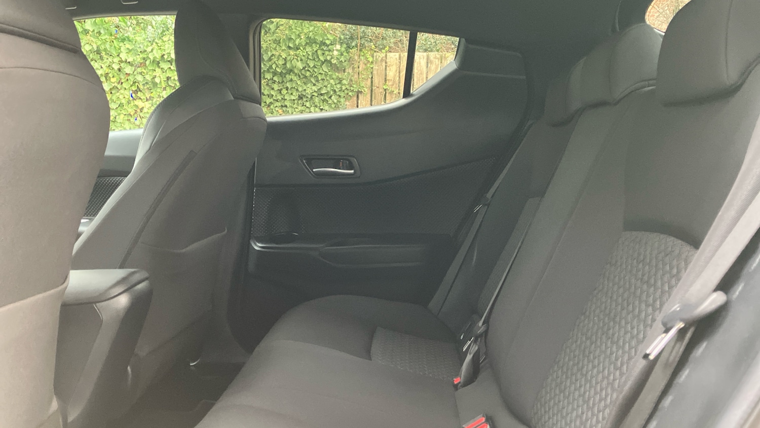 Used Toyota C-HR 2023 for sale - 77167892: Photo 13