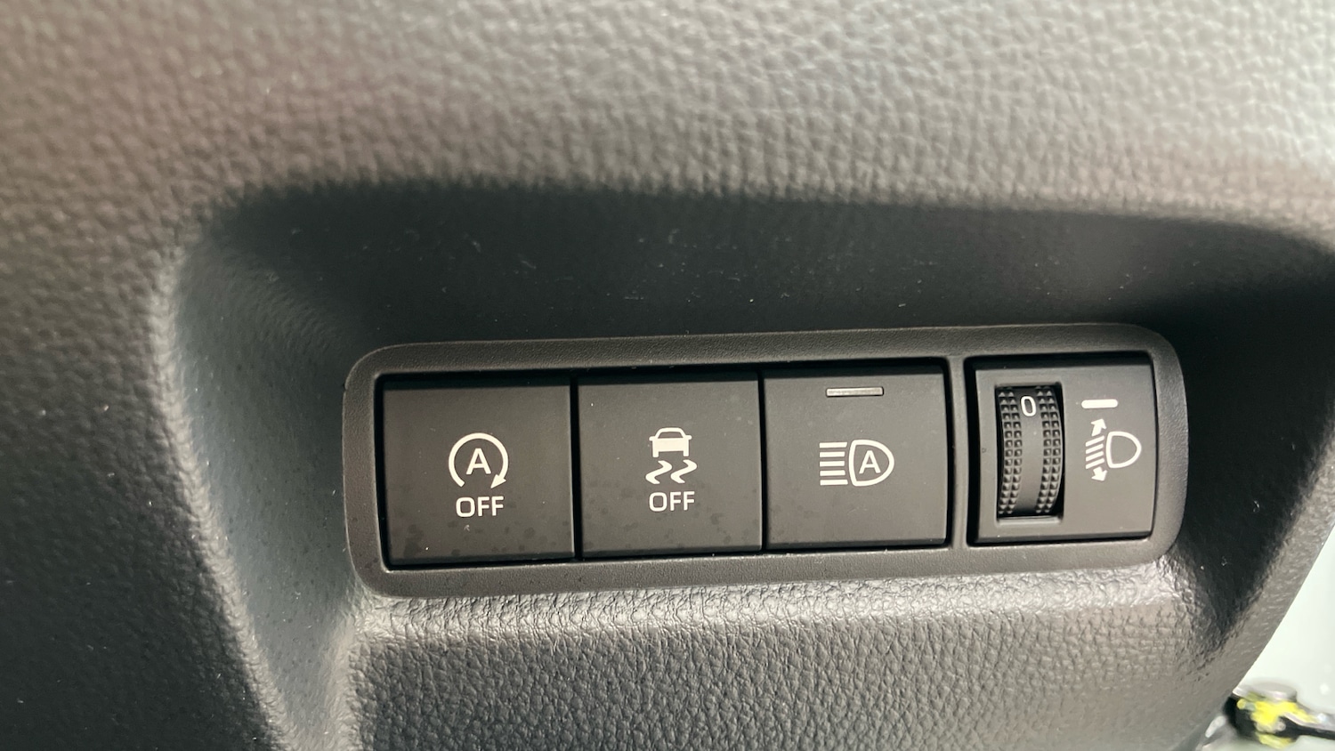 Used Toyota Aygo X 2025 for sale - 76763111: Photo 30