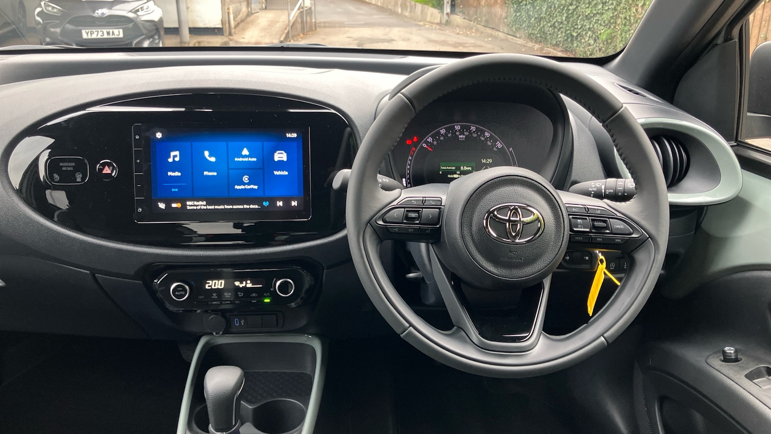 Used Toyota Aygo X 2025 for sale - 76763111: Photo 6