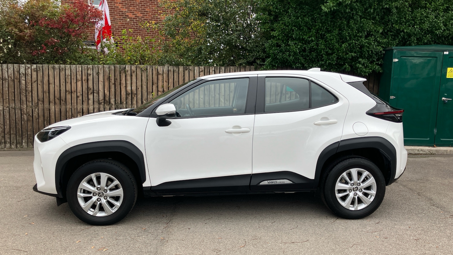 Used Toyota Yaris Cross 2023 for sale - 76131150: Photo 17