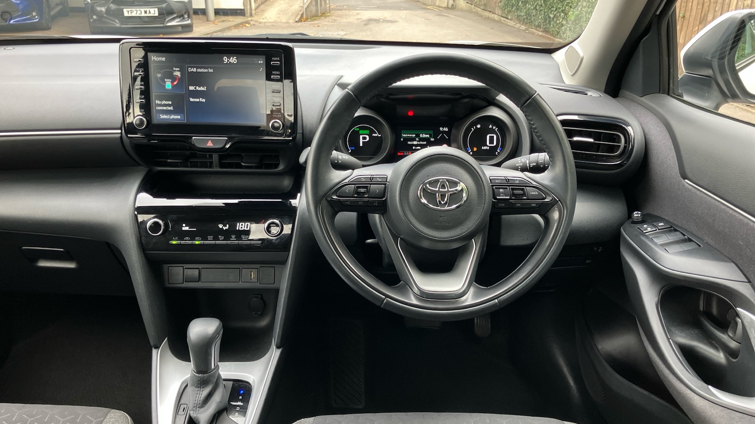 Used Toyota Yaris Cross 2023 for sale - 76131150: Photo 6