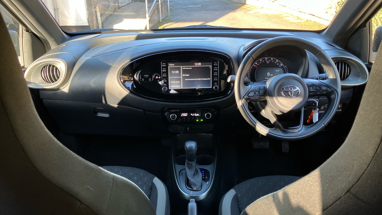 Used Toyota Aygo X 2022 for sale - 76833940: Photo 5