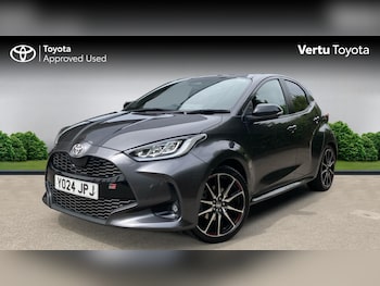 Used Toyota Yaris 2024 for sale - 79216435: Photo