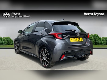 Used Toyota Yaris 2024 for sale - 79216435: Photo