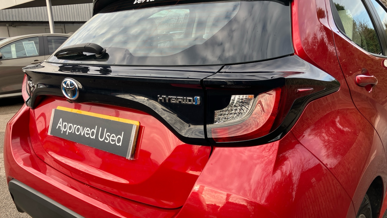 Used Toyota Yaris 2022 for sale - 76884734: Photo 21