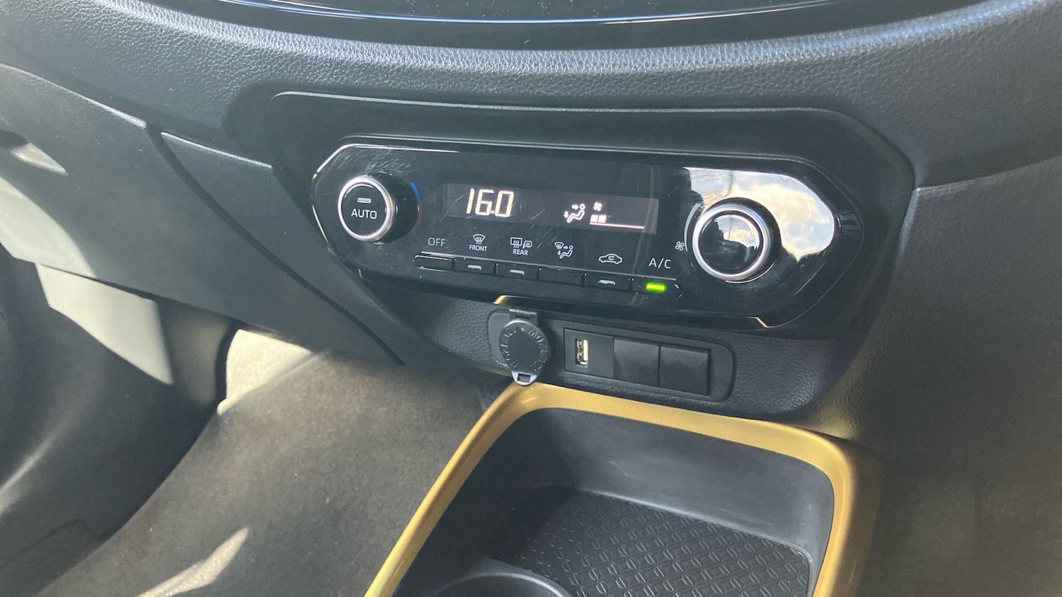 Used Toyota Aygo X 2023 for sale - 75895278: Photo 39