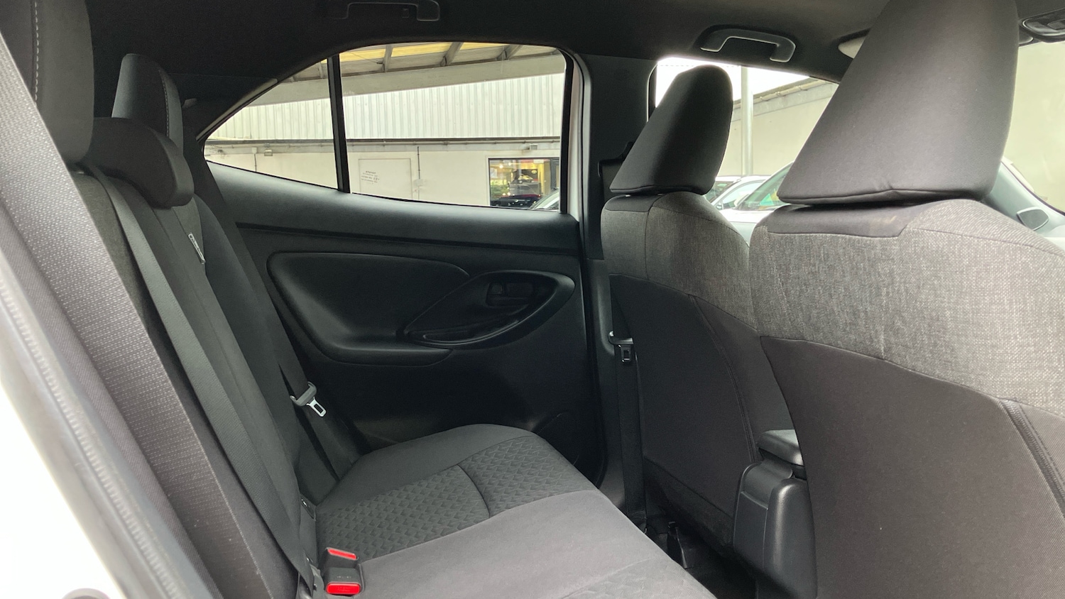 Used Toyota Yaris Cross 2022 for sale - 75987426: Photo 12