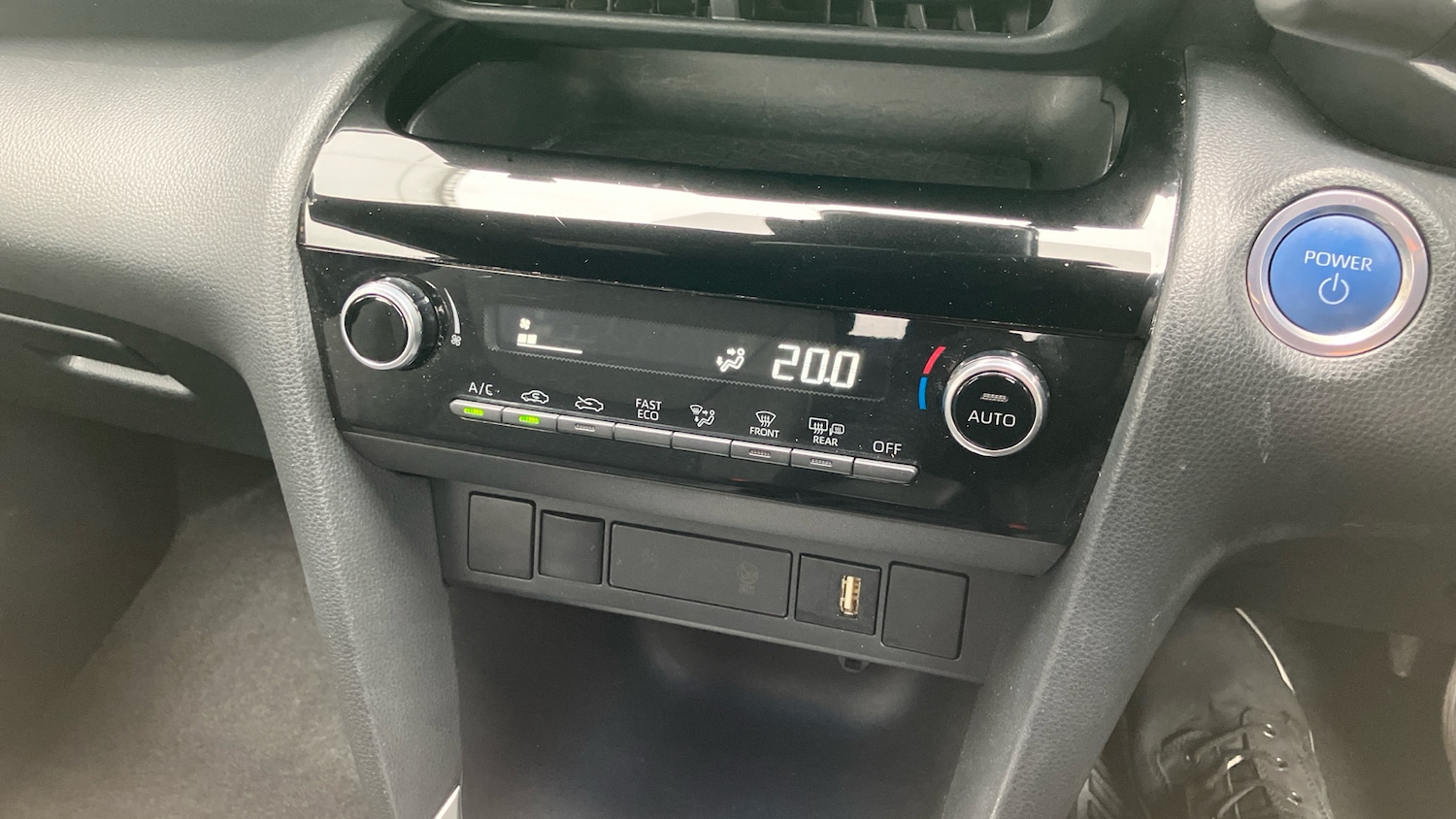 Used Toyota Yaris Cross 2022 for sale - 75987426: Photo 34