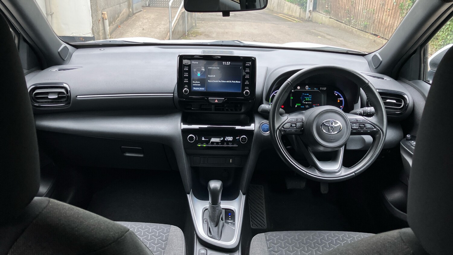 Used Toyota Yaris Cross 2022 for sale - 75987426: Photo 5