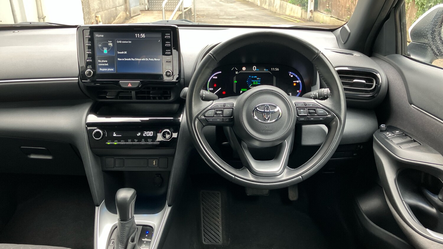 Used Toyota Yaris Cross 2022 for sale - 75987426: Photo 6