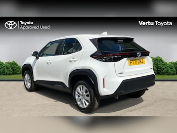 Used Toyota Yaris Cross 2022 for sale - 79548668: Photo