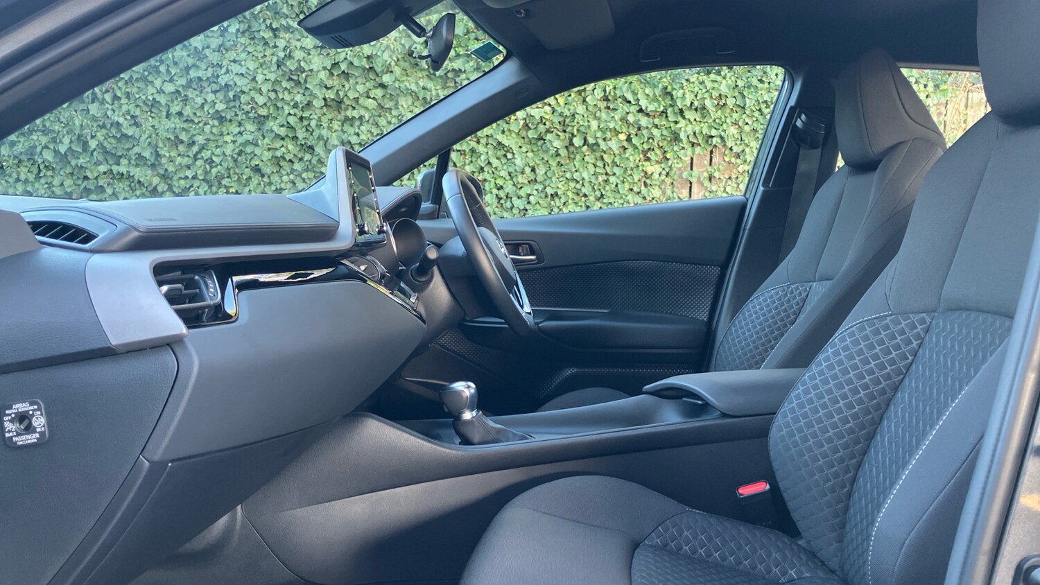 Used Toyota C-HR 2023 for sale - 77760485: Photo 10