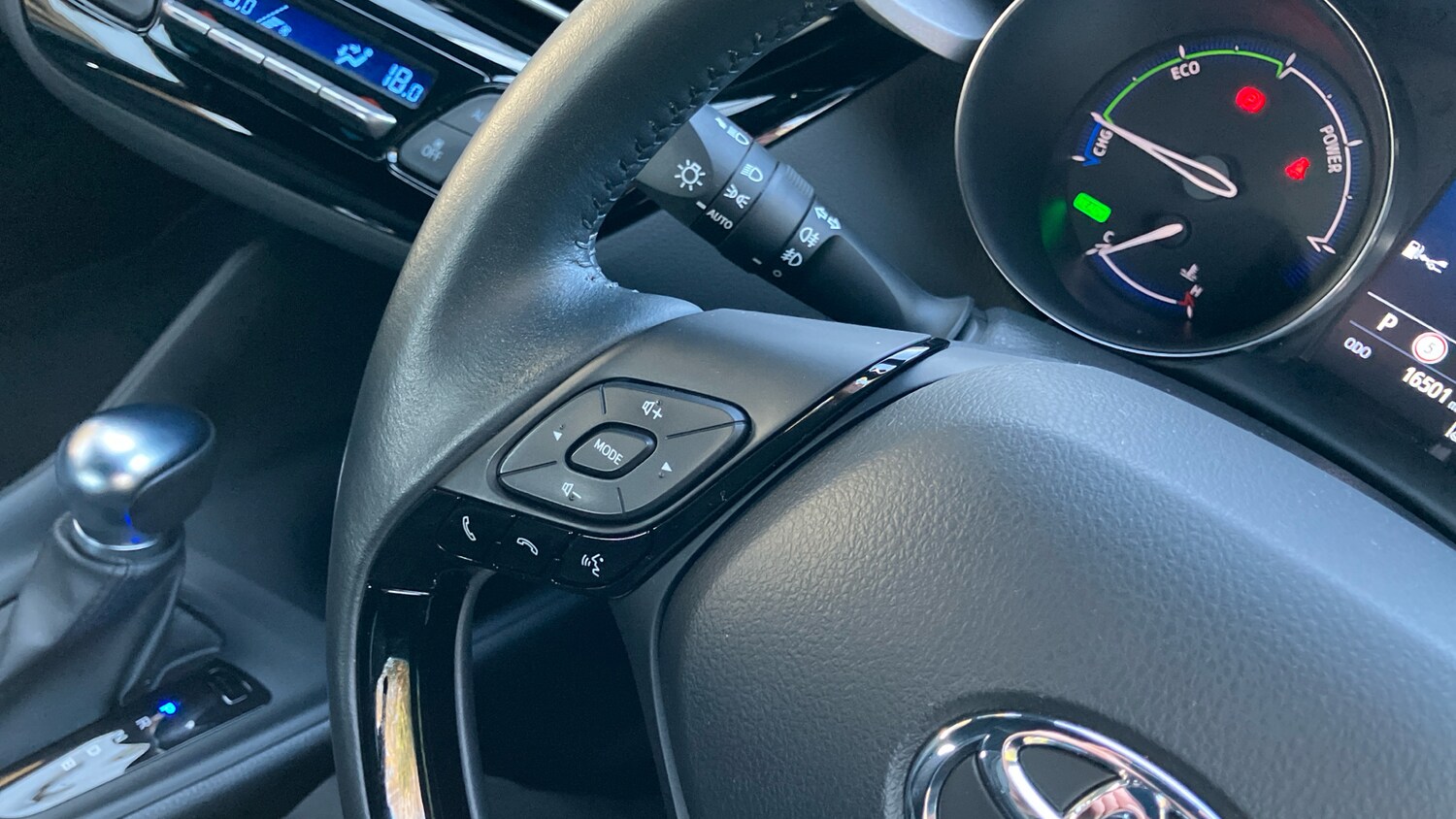 Used Toyota C-HR 2023 for sale - 77760485: Photo 31