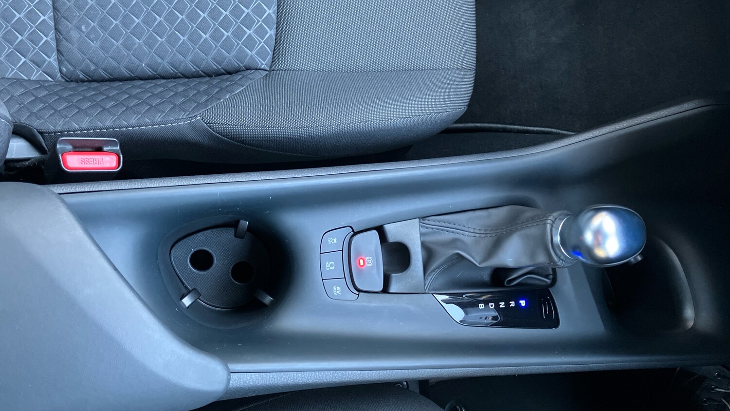 Used Toyota C-HR 2023 for sale - 77760485: Photo 36