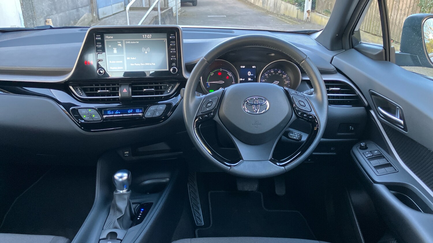 Used Toyota C-HR 2023 for sale - 77760485: Photo 6