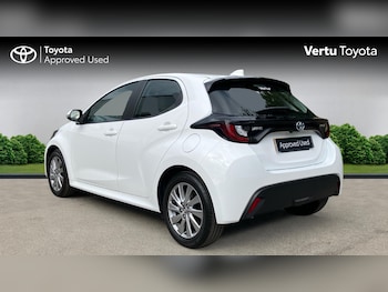 Used Toyota Yaris 2023 for sale - 78745918: Photo