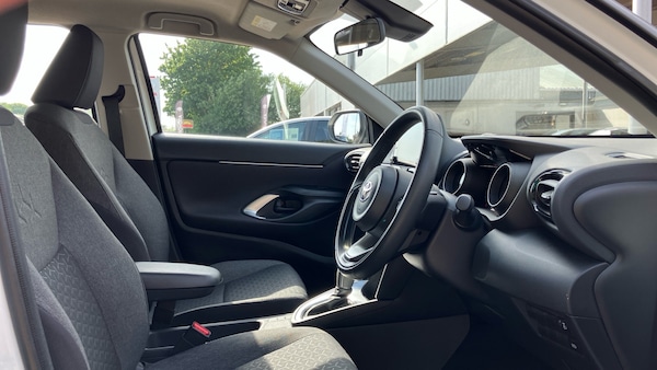 Used Toyota Yaris Cross 2023 for sale - 75795333: Photo 11