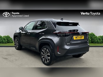 Used Toyota Yaris Cross 2022 for sale - 79449215: Photo