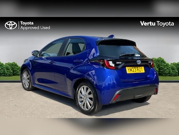 Used Toyota Yaris 2023 for sale - 79557118: Photo