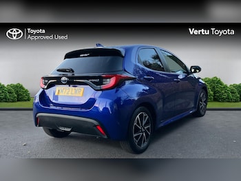 Used Toyota Yaris 2023 for sale - 76835344: Photo