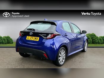 Used Toyota Yaris 2023 for sale - 79548093: Photo