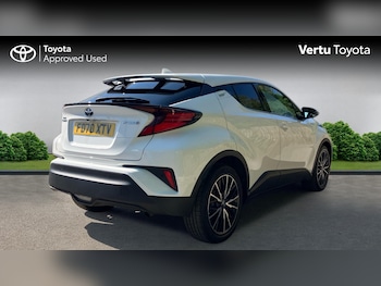 Used Toyota C-HR 2020 for sale - 79206556: Photo