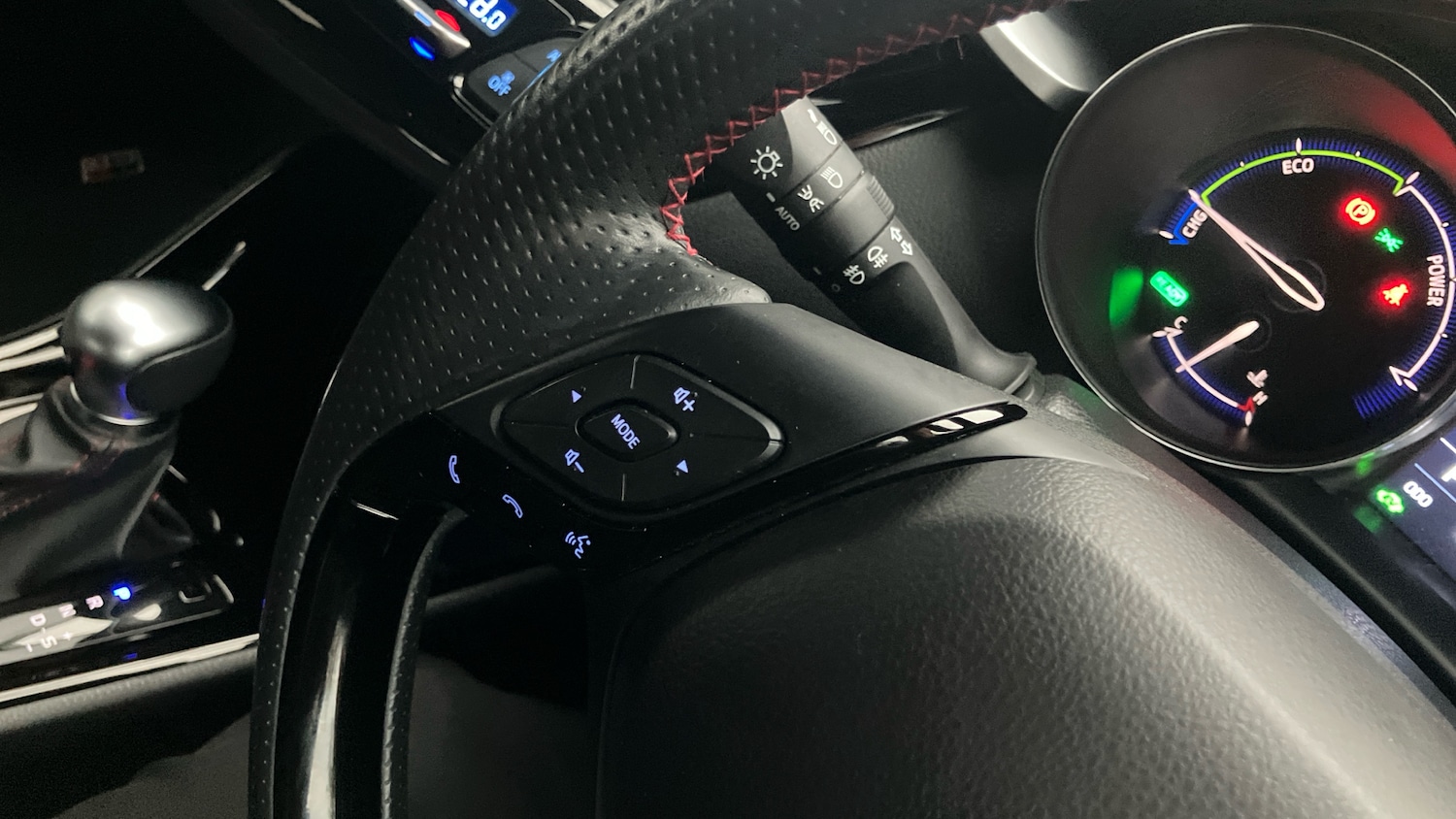 Used Toyota C-HR 2023 for sale - 77406850: Photo 33