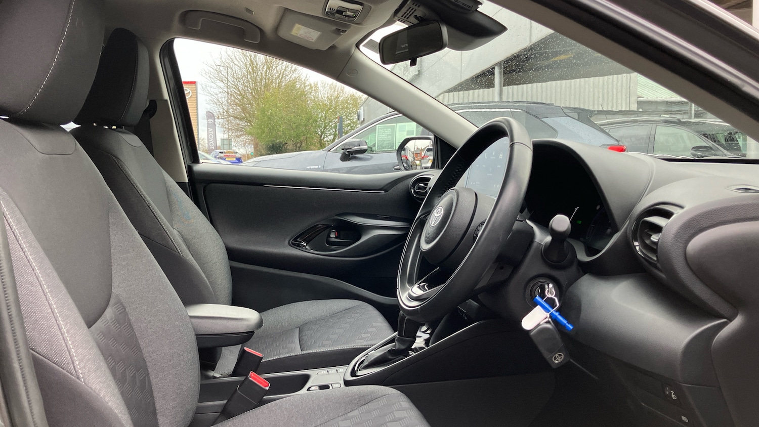 Used Toyota Yaris 2024 for sale - 76681626: Photo 11