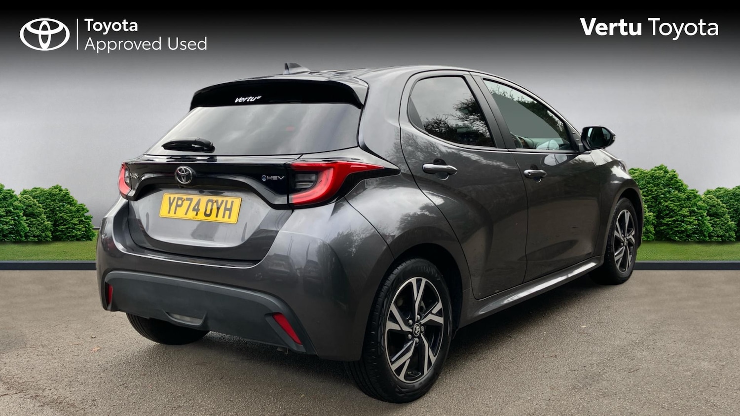 Used Toyota Yaris 2024 for sale - 76681626: Photo 2