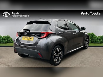 Used Toyota Yaris 2024 for sale - 76681626: Photo