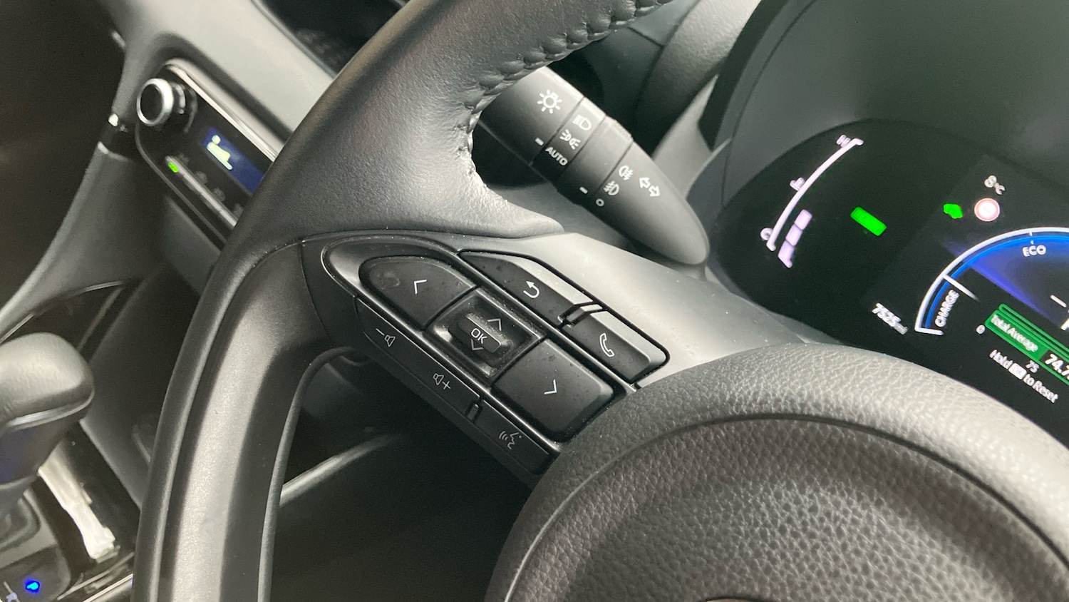 Used Toyota Yaris 2024 for sale - 76681626: Photo 31