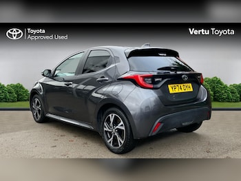 Used Toyota Yaris 2024 for sale - 76681626: Photo