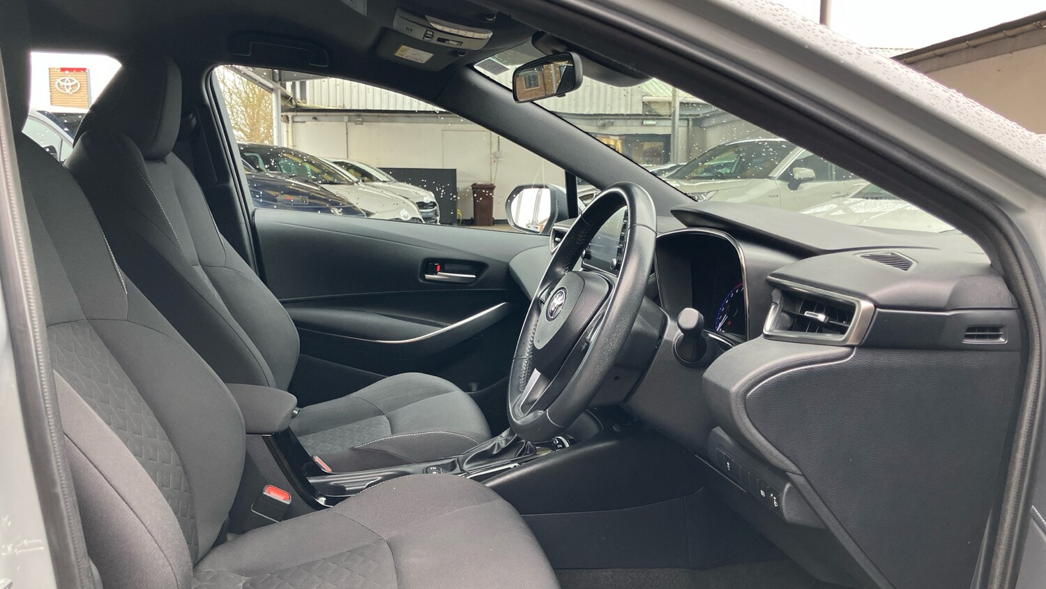 Used Toyota Corolla 2023 for sale - 77640005: Photo 11