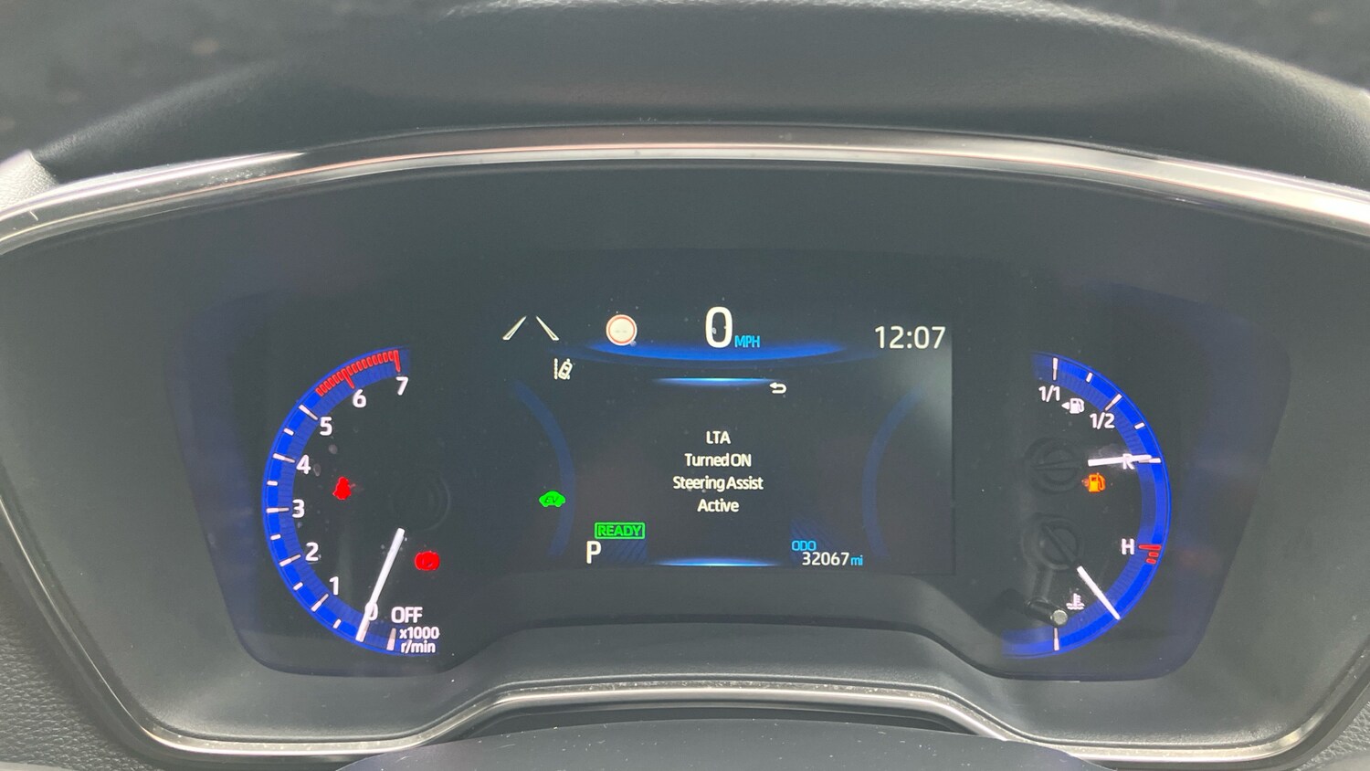 Used Toyota Corolla 2023 for sale - 77640005: Photo 38