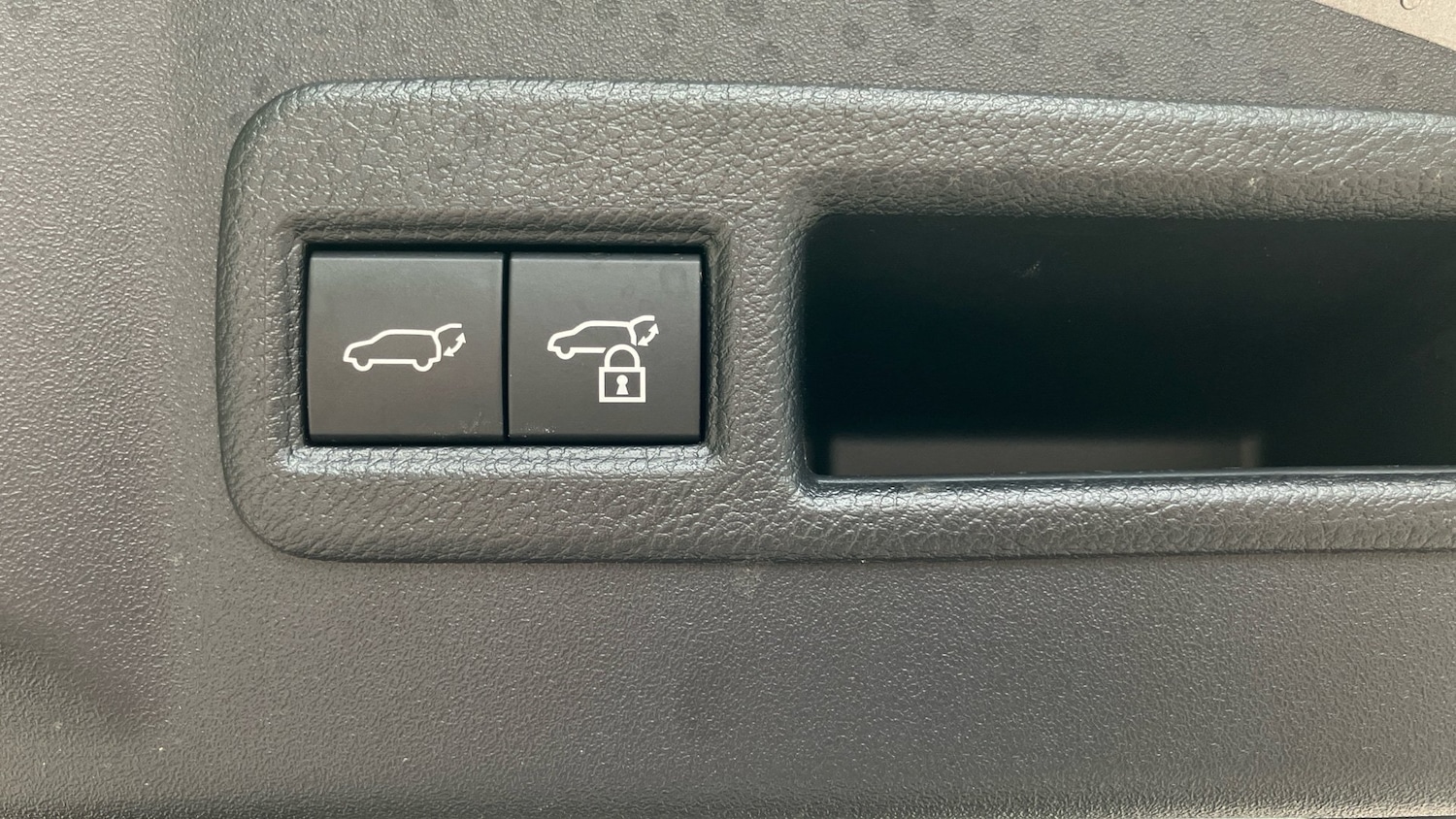 Vehicle 43