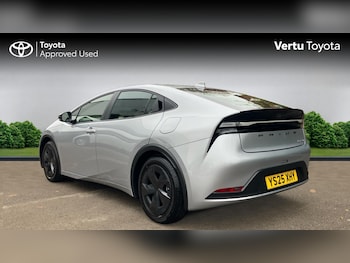 Used Toyota Prius 2025 for sale - 76046884: Photo 4